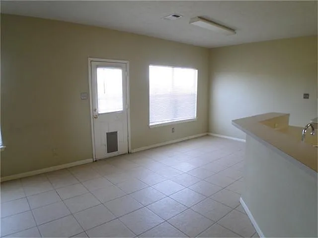 2826 Orchid Tree Ln — Photo 14