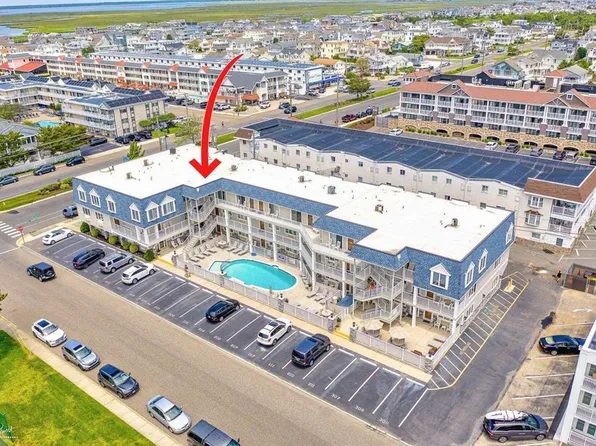 177 80th St APT 304, Avalon, NJ 08202