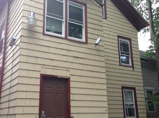 586 Smith St #1, Providence, RI 02908