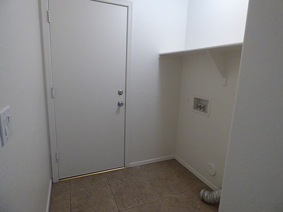 5th image of 10002 W Miami St