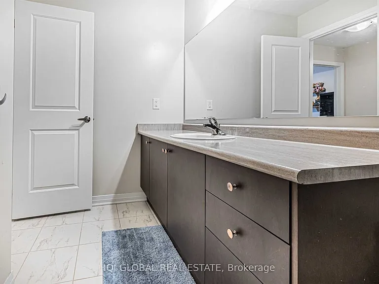 4084 Fracchioni Dr — Photo 18