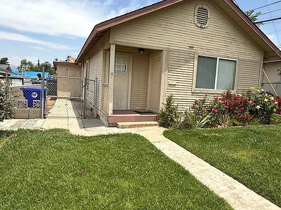 2nd image of 35070 Acacia Ave