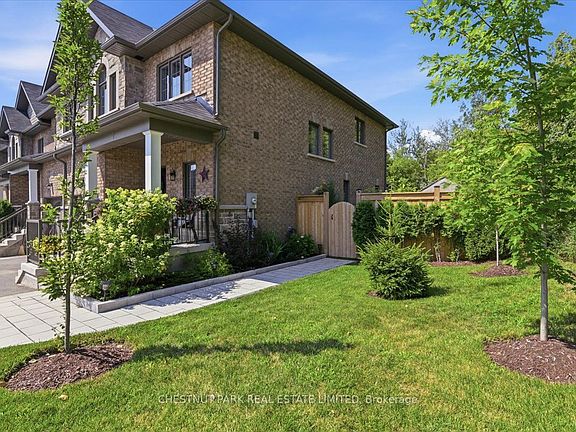2nd image of 21 Gord Matthews Way