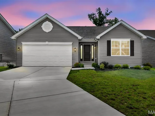 40 Brush Creek Dr, Pacific, MO 63069
