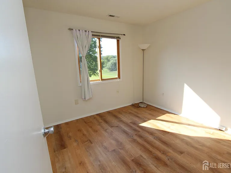 1915 Aspen Dr — Photo 21