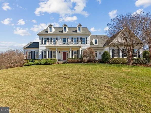 36055 Silcott Meadow Pl, Purcellville, VA 20132