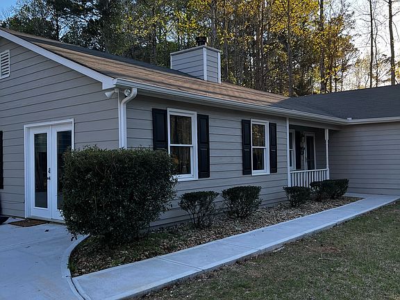 2nd image of 90 Homeport Dr