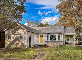 1366 Ravenswood Dr, Evansville, IN