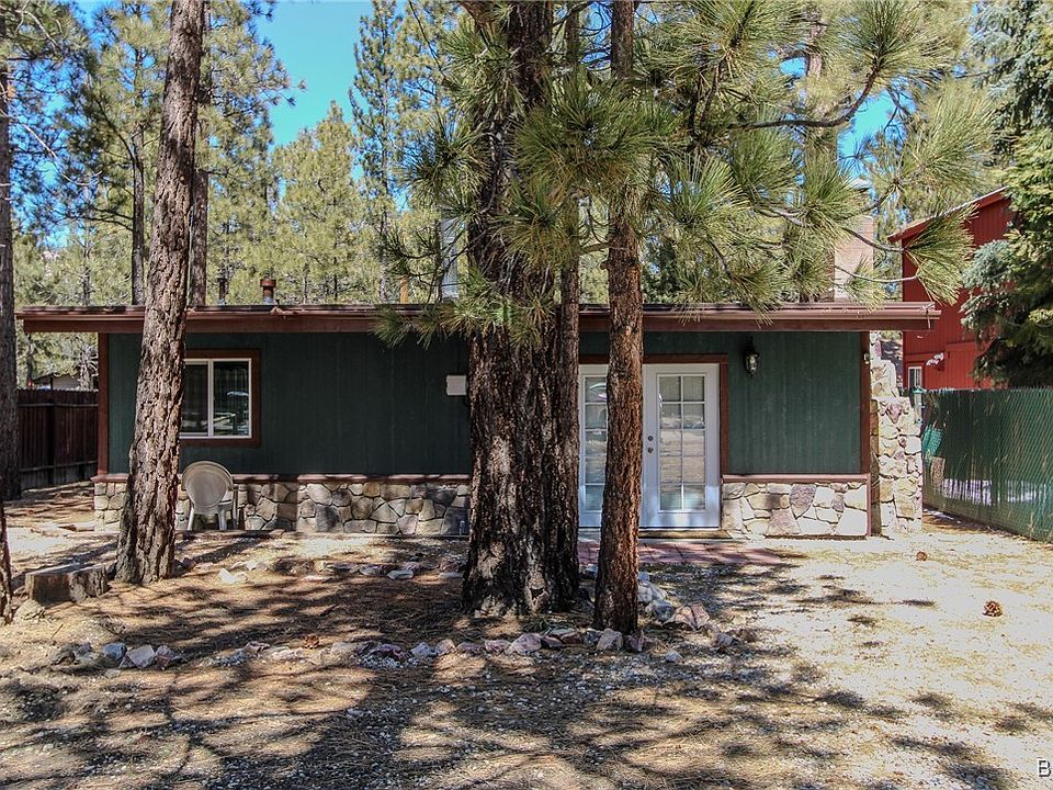 1st image of 805 E Fairway Blvd