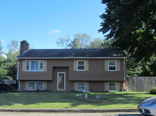 390 Joseph Street Ext, Manchester, NH 03102