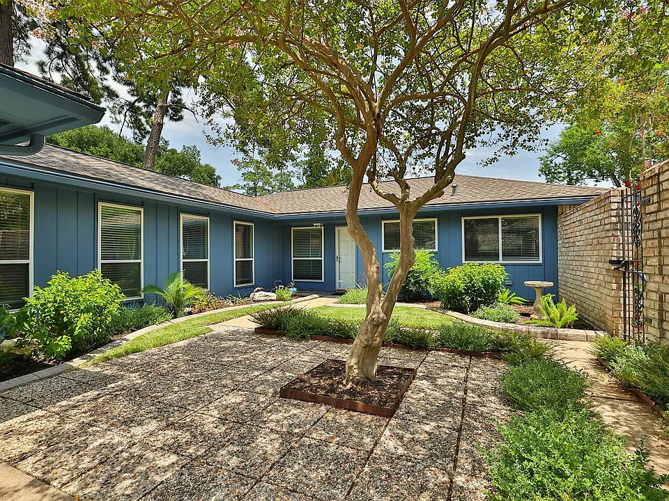 12410 Pantano Dr