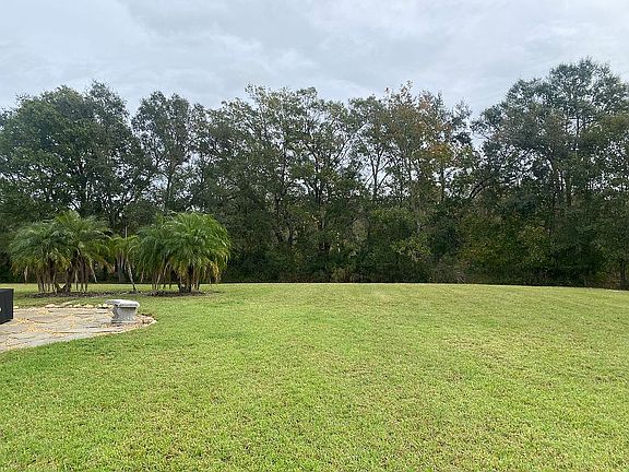2nd image of 2841 Banyan Hill Ln