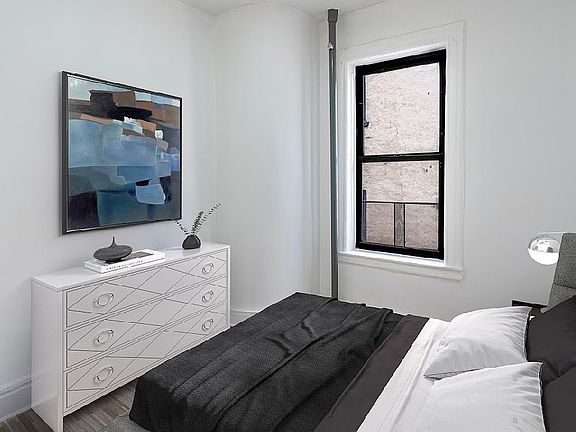 3rd image of 1987 Amsterdam Ave #61