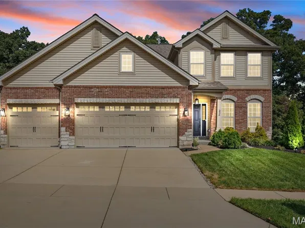 334 Palisades Ridge Ct, Eureka, MO 63025