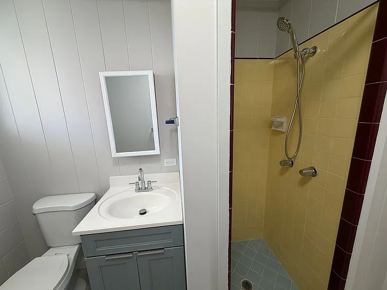 2750 Date St — Photo 14