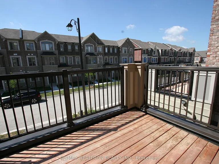 66 Casely Ave — Photo 20