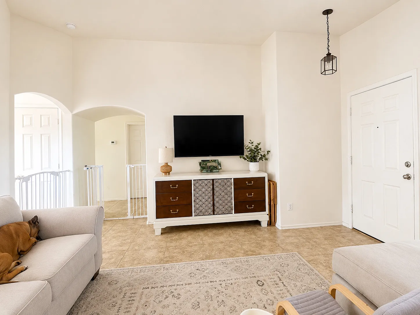 104 S 226th Ln — Photo 3
