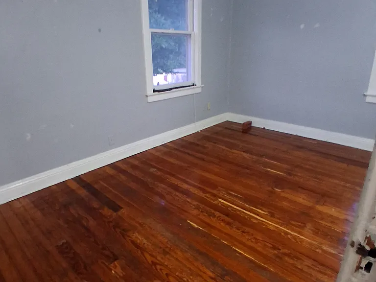 2529 Holmes St — Photo 23