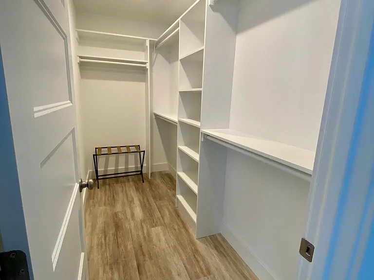 869 E Lakeshore Dr — Photo 13