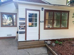 623 N 4th St #1, Grand Forks, ND 58203