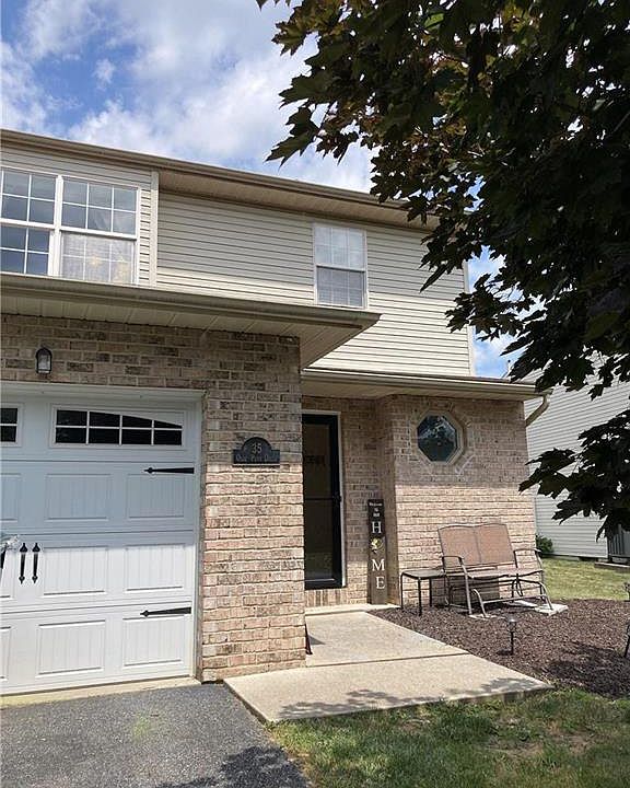 1st image of 35 Olde Penn Dr