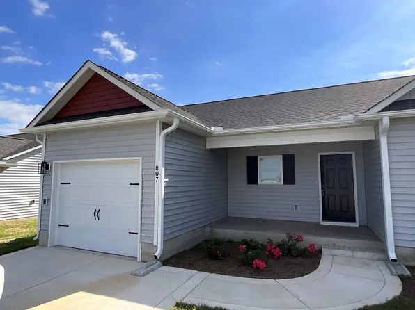 807 Middleton Rd, Dunn, NC 28334