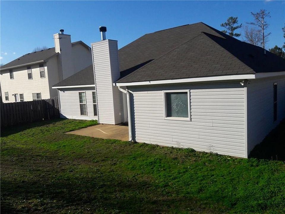 2nd image of 2709 Hughston Ln