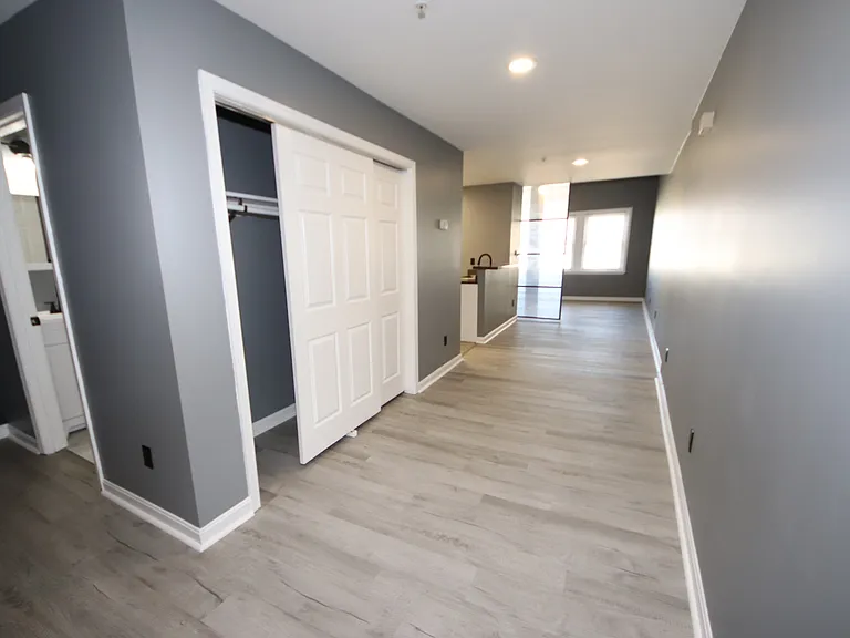 514 Saint Paul Pl #C — Photo 5