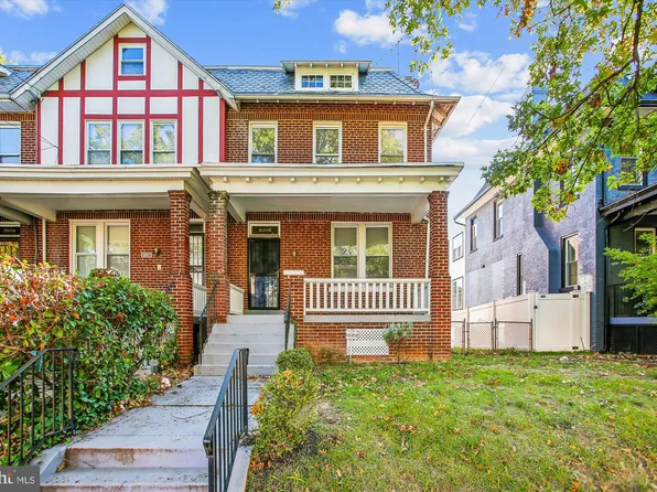 5805 5th St NW, Washington, DC 20011