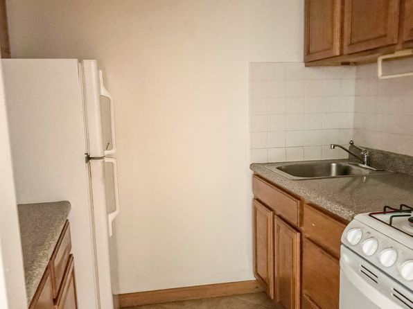 (undisclosed Address)