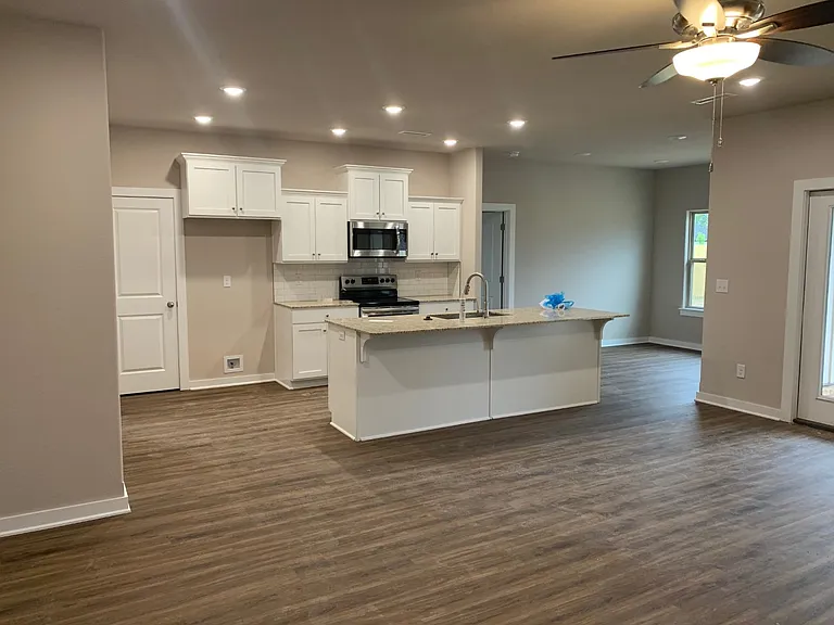 403 Otoe St — Photo 4