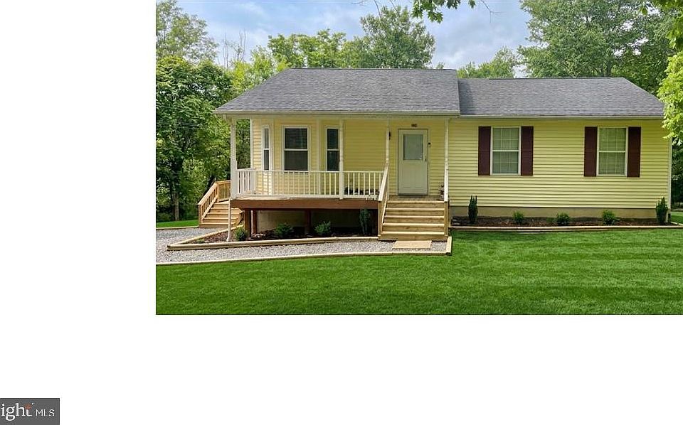 1st image of 503 Gray Fox Rd
