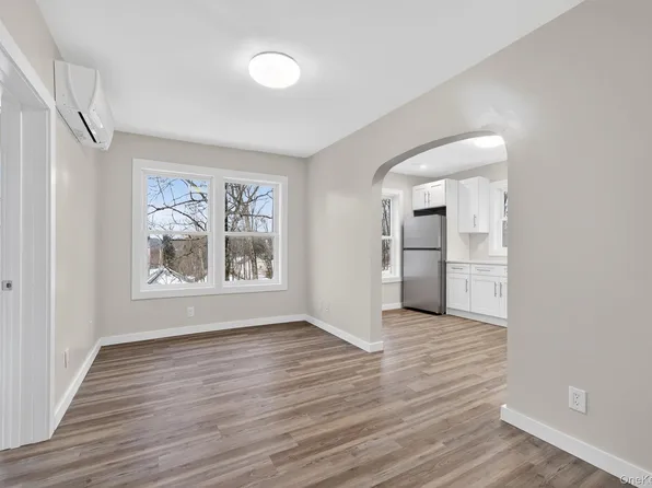 303 Main St, Hurleyville, NY