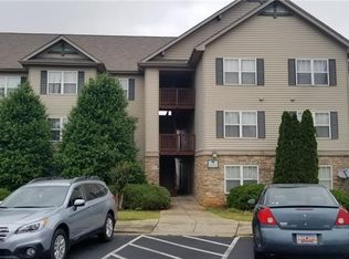 1213 Harts Ridge Dr, Seneca, SC 29678