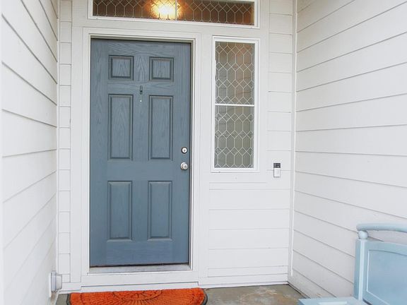 4th image of 5010 Danville St