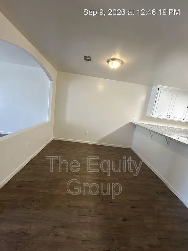 2 bed, 2.0 bath, 995 sqft, $1,550 — Photo 4