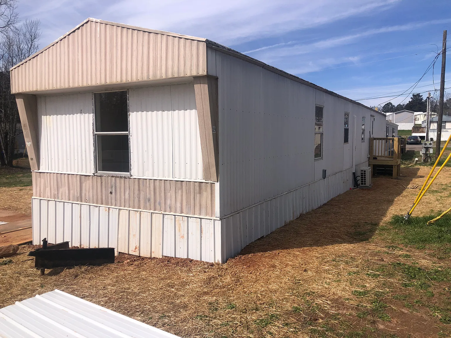 3 bed, $1,275 — Photo 2
