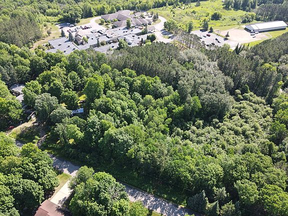 2nd image of Deschepper Dr