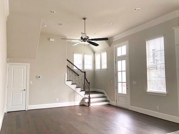 5th image of 1725 Millsap Ln