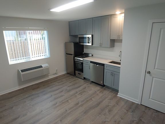 2nd image of 5355 S Lockwood Ave #101