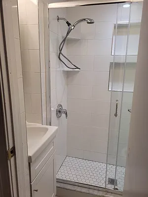 Rented by Douglas Elliman | media 14