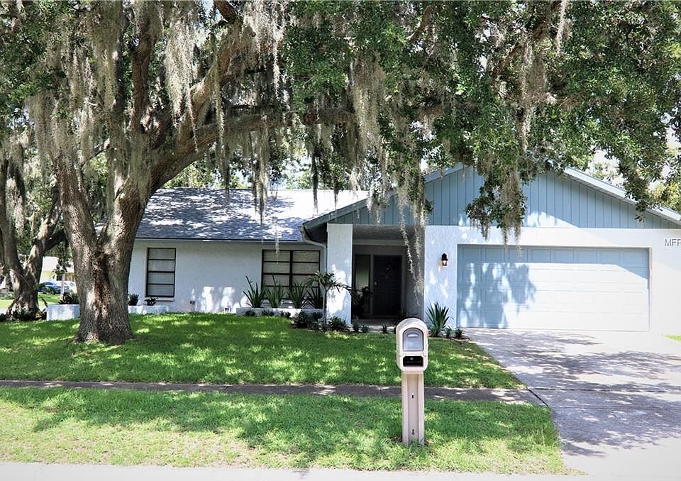 1st image of 1412 Oakwood Ln