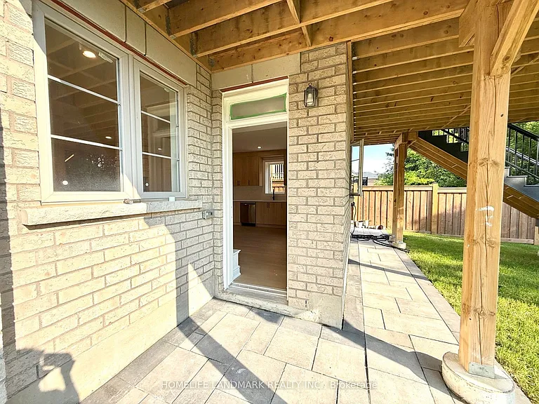 104 Mitchell Pl — Photo 11