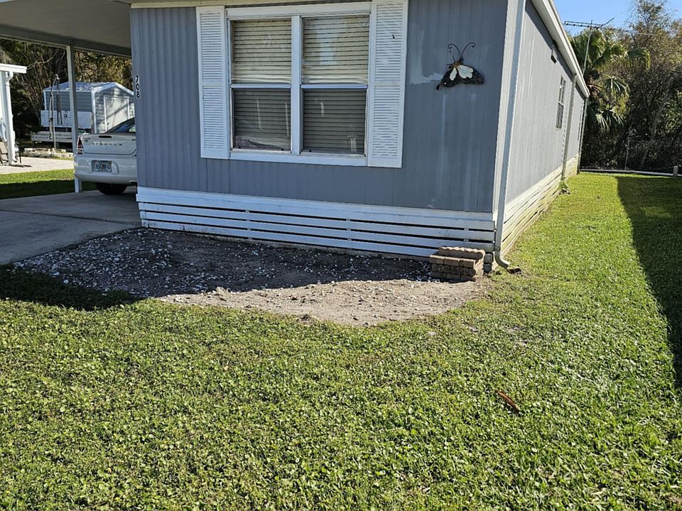 1st image of 708 Spanish Moss Dr