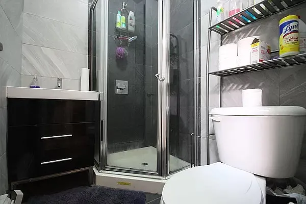 Rented by Yup Realty LLC | media 27