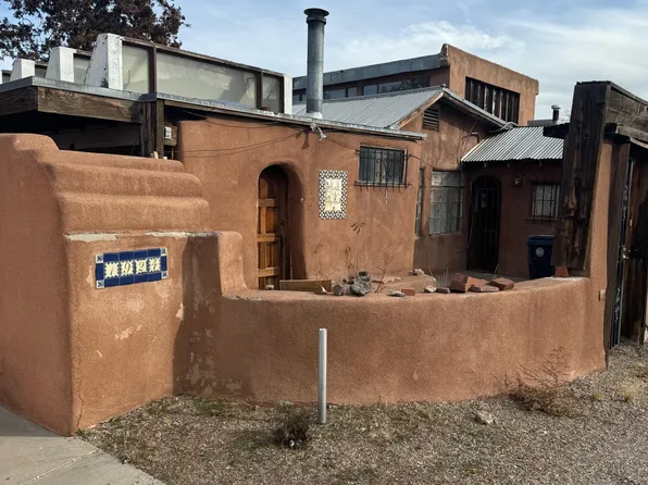 1924 Girard Blvd NE, Albuquerque, NM 87106