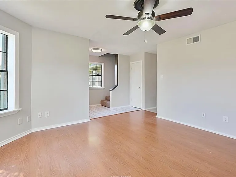 2400 Longmire Dr #301 — Photo 7