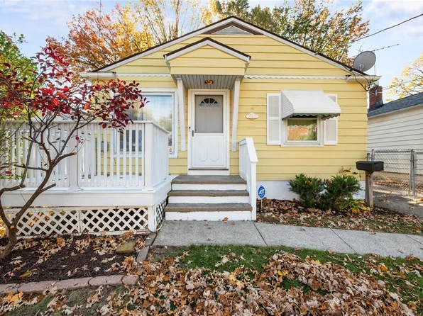 16913 Martha Rd, Cleveland, OH 44135