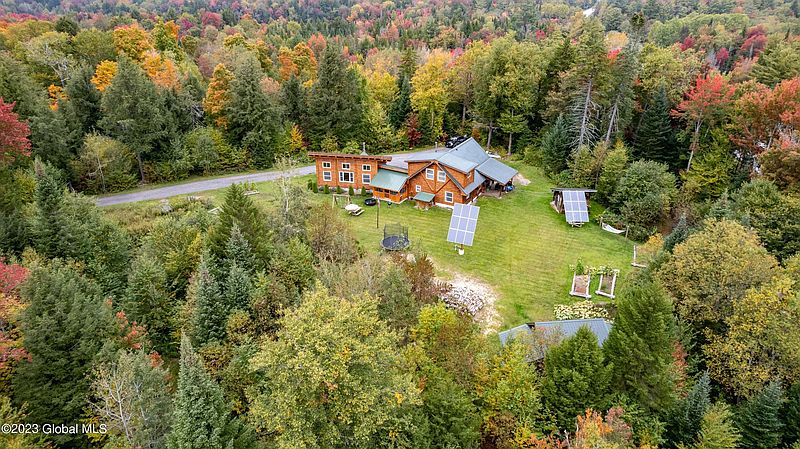 2nd image of 15 Powley Road