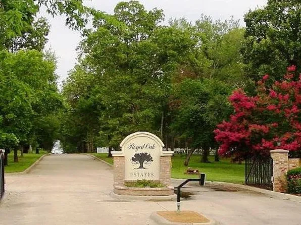 36 Bois D Arc St, Yantis, TX 75497